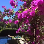 Вилла Clair Matin - - Sea View - Pool - Sauna -